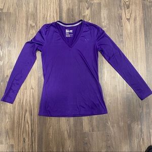 NIKE DRI-FIT: Long Sleeve